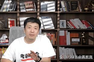 李凯尔晒与家人圣诞合照：和家人的宝贵时光❤️